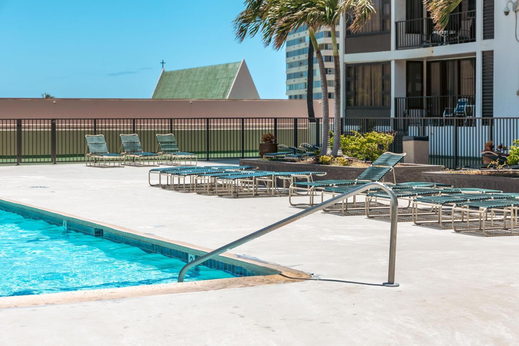 1Br With Great Ocean Views, 1 Block To Waikiki Beach โฮโนลูลู ภายนอก รูปภาพ